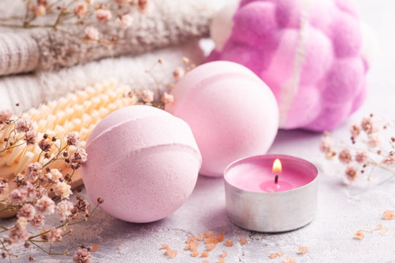 Easter Gift Box for Tween Girl / Easter Gift Basket / Pamper spa Box for Teen / Easter gift for a niece, daughter, granddaughter.