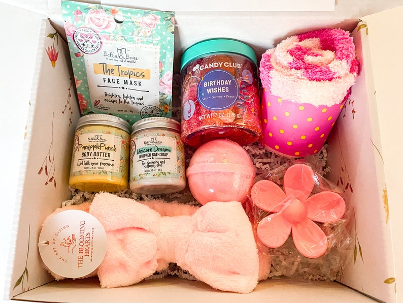 13th birthday gift box for a girl / Gift for 13-year-old / pamper spa gift box / birthday gift for daughter, niece, granddaughter turning 13