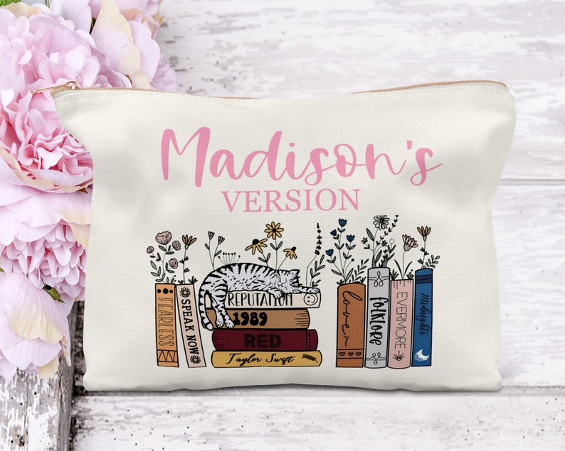 Personalized Swiftie makeup bag / cosmetic bag for a teenage girl / Tween or teenager Girl Birthday Favors / Toiletry Bag teen birthday gift