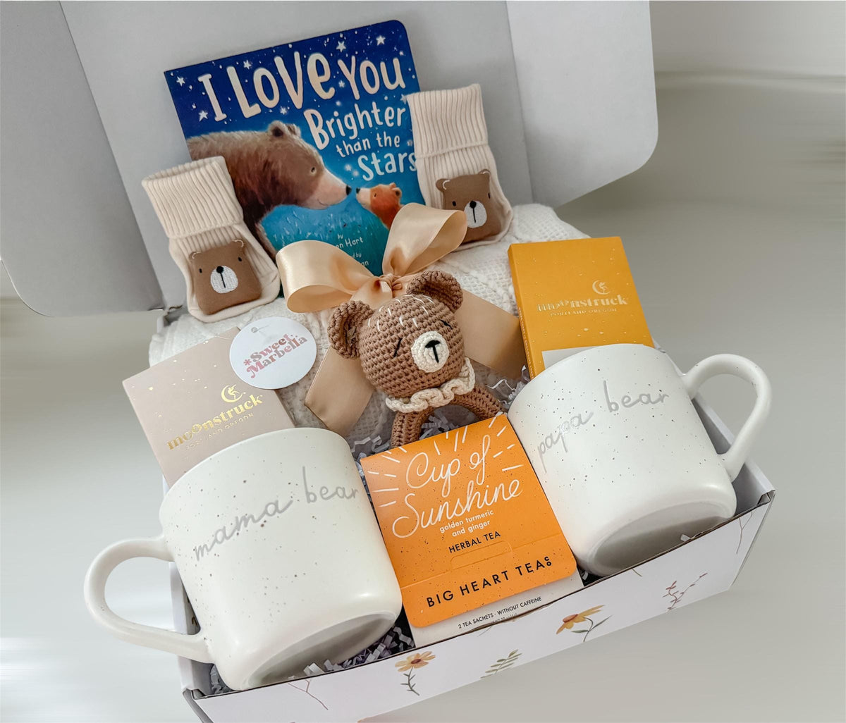 New parents gift basket / Expecting Parents Gift Box / New Mom and Dad care package / Pregnancy Gift Box / New Baby Gift Basket / teddy bear