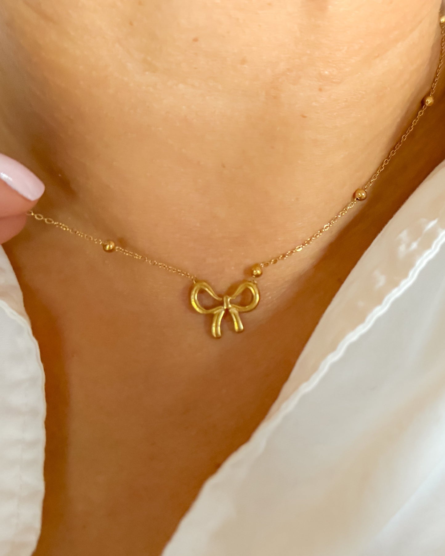 Dainty bow necklace / Tiny 18k Gold plated Jewelry