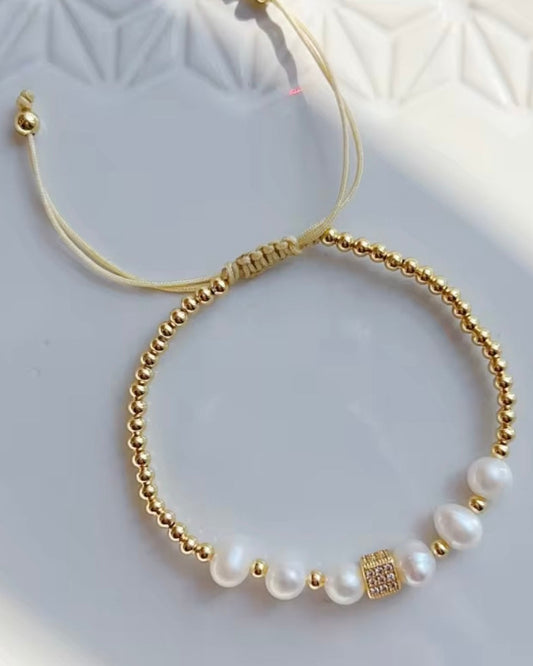 Natural Pearl Bracelet 18k Gold plated