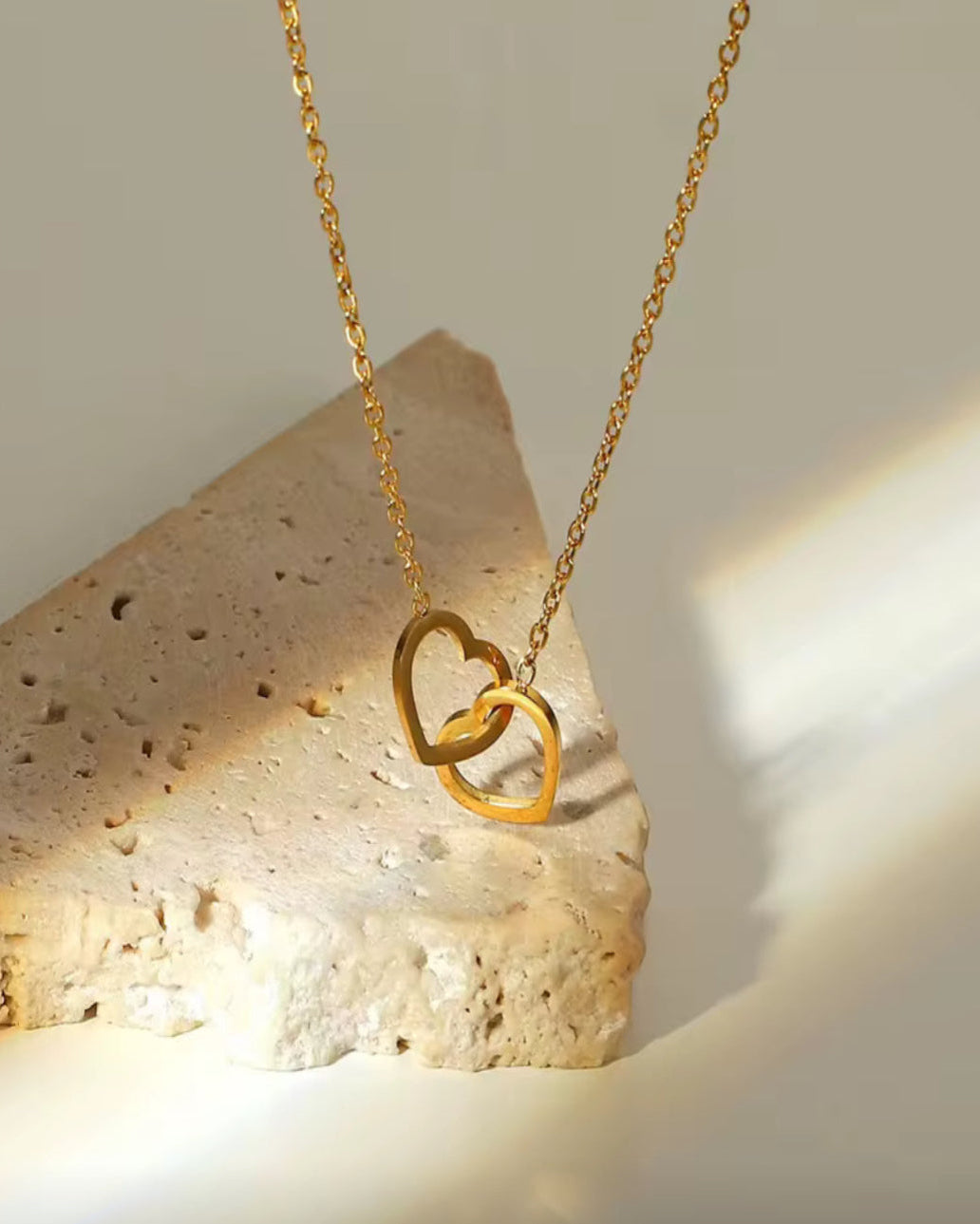 Dainty Interlocking Hearts Necklace 18k Gold plated