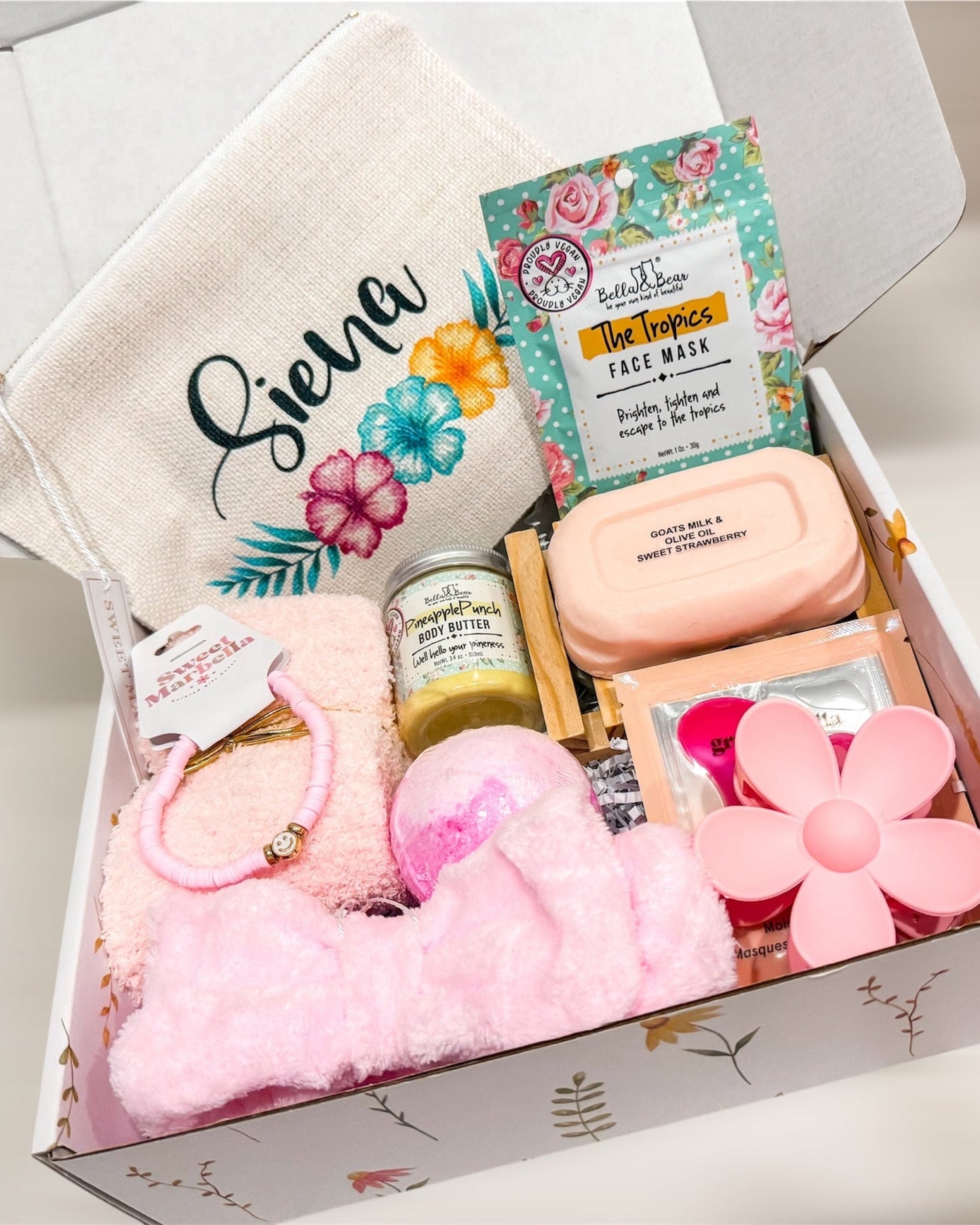 Teenager spa Gift basket for Girl / Tween birthday gift box