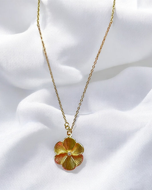 18K Gold Filled Flower necklace