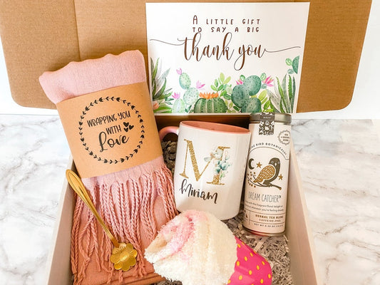 Thank You Gift box / Thank You Gift for Friend / Thank You Gift for Mentor Coworker boss teacher Appreciation Gift / tea & personalized mug
