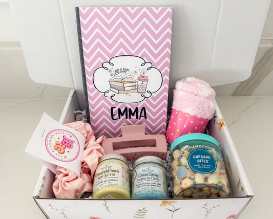 Tween or Teen gift box / Teenager Gift for Girls / Book lover journal personalized / Granddaughter niece daughter 11th 12th 13 birthday gift