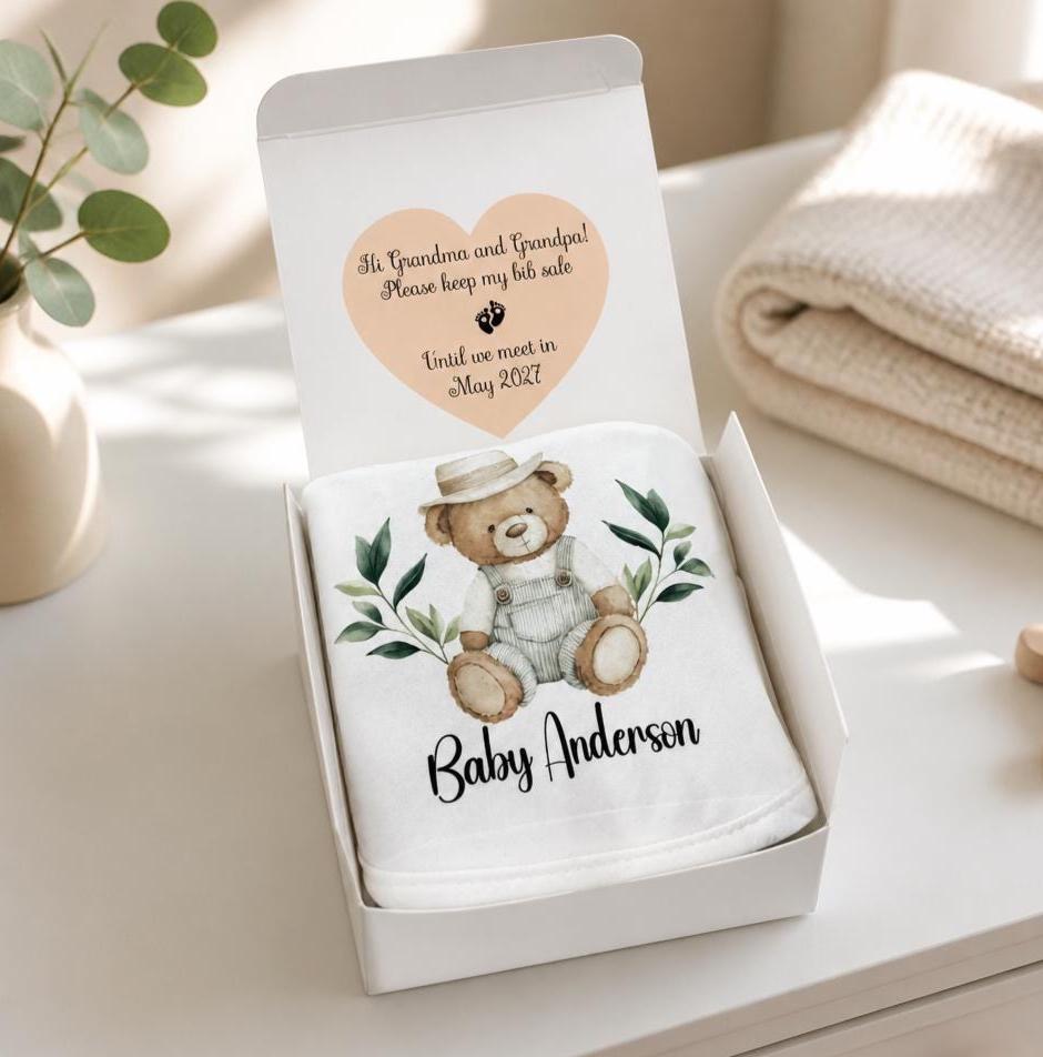 Grandparents Pregnancy Announcement gift box / New grandma, aunt sister, pregnancy reveal / personalized bib / first Grandchild Announcement