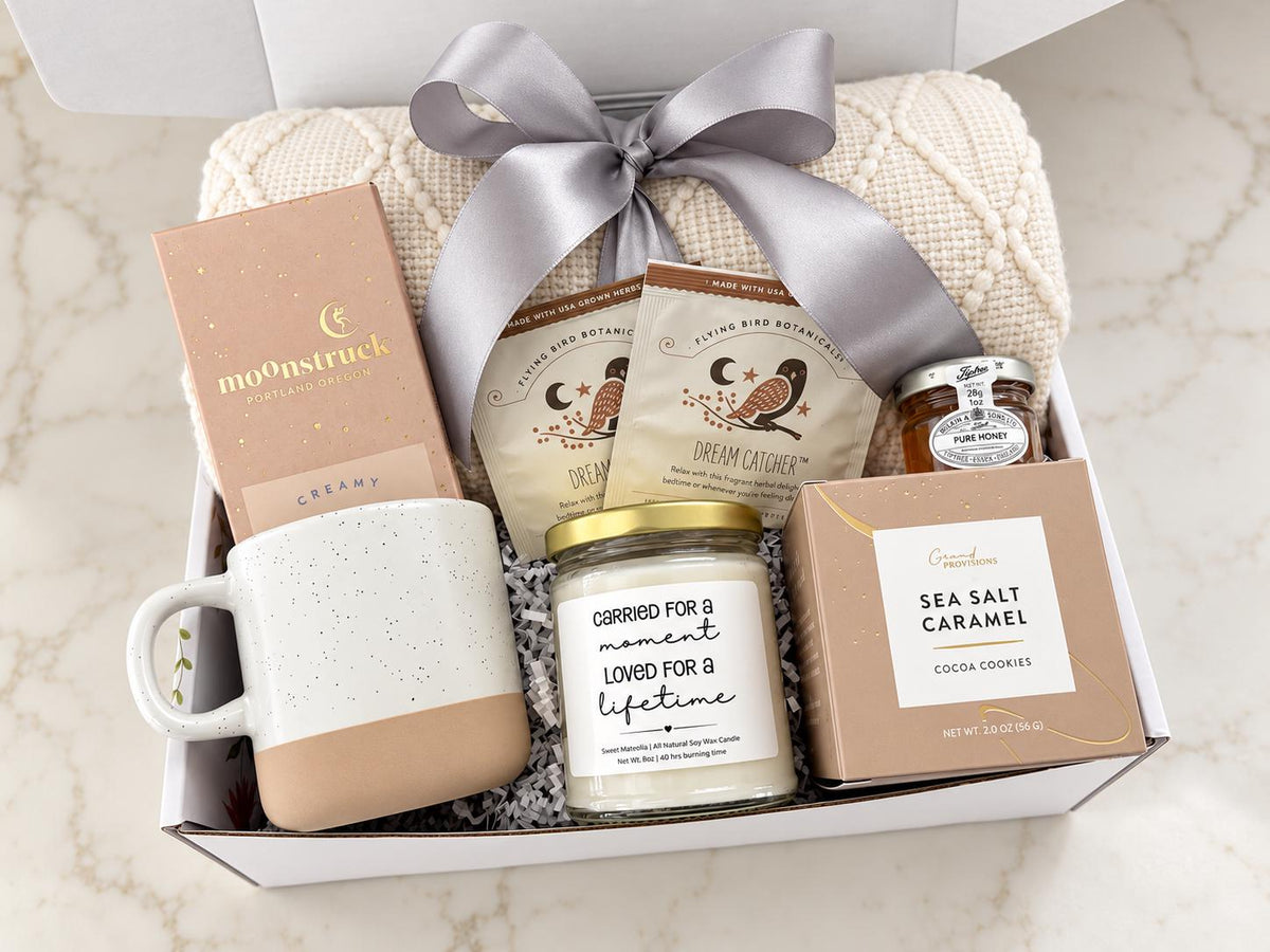 Miscarriage Care Package with blanket & soy candle - Pregnancy Loss Gift box - Baby Loss care gift basket - thinking of you - Sympathy gift